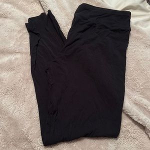 Black CuddlDuds Leggings size Large